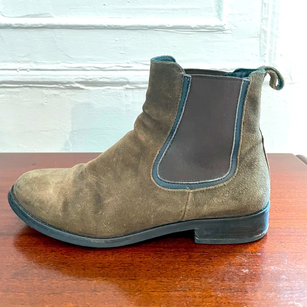 Thursday Boots “The Duchess” in Dark Olive Suede Size 8